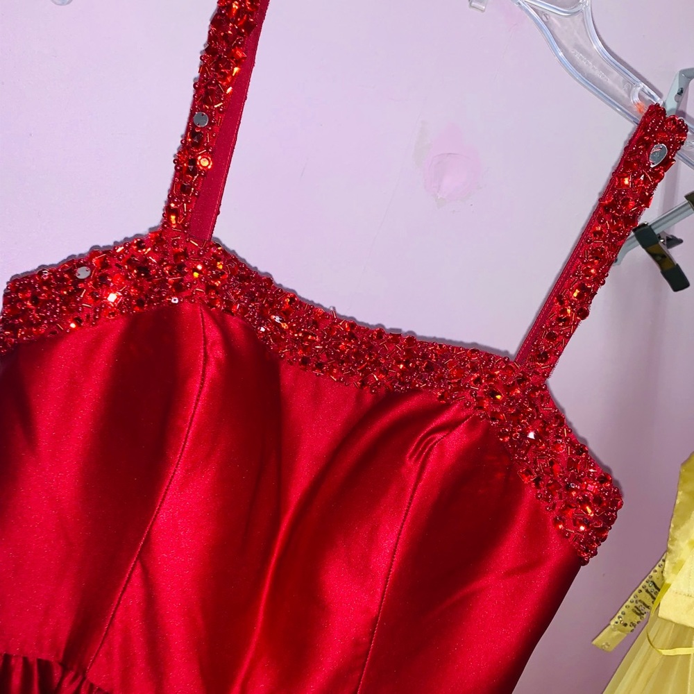 NEW WITH TAGS Rich RED dress! Sequin detail ๐น - Picture 2 of 8
